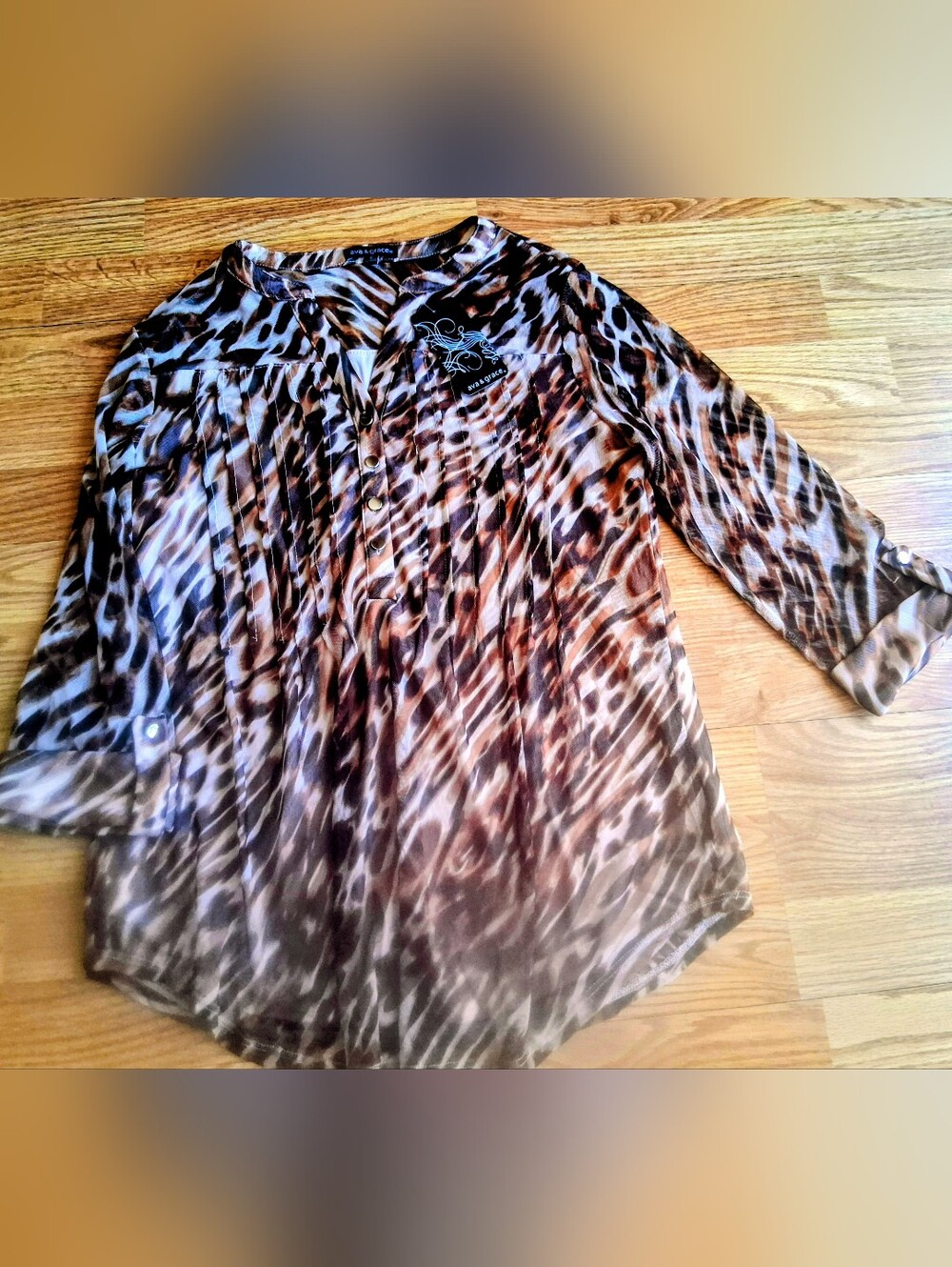 NWT Ladies Top By Ava & Grace Sz S